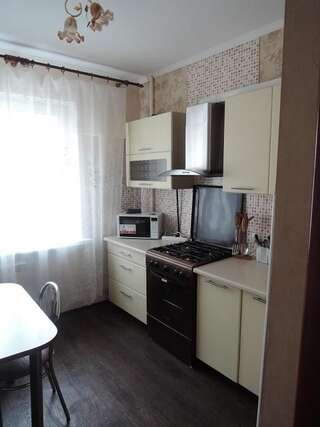 Апартаменты Apartment in Mikrorayon 18, 11 Жлобин-5